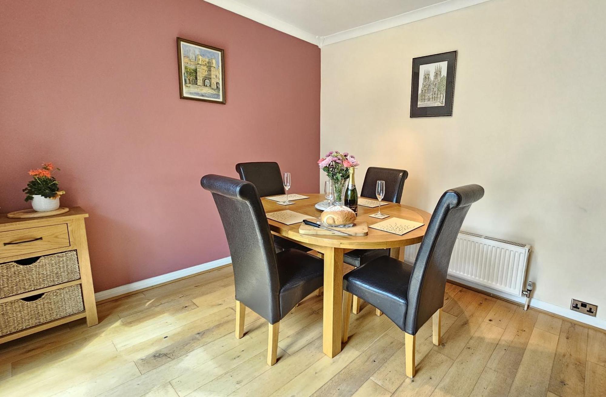 Beckside - Dog Friendly One Bed Home York Exterior photo